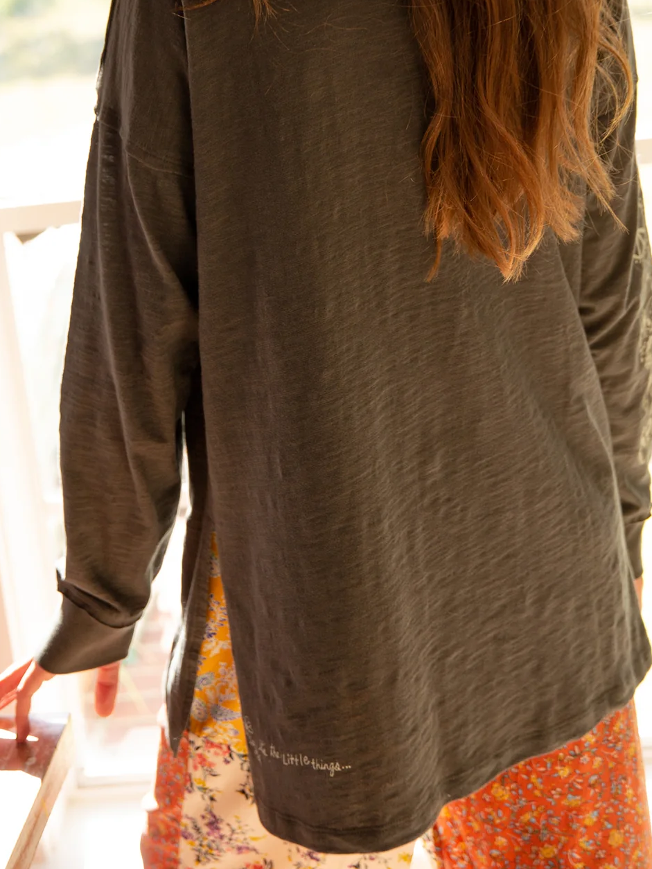 Oversized Cotton Doodle Breastfeeding T-Shirt